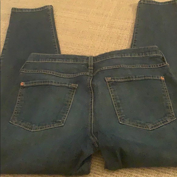Second Yoga Jeans. Size 28 - Picture 3 of 3